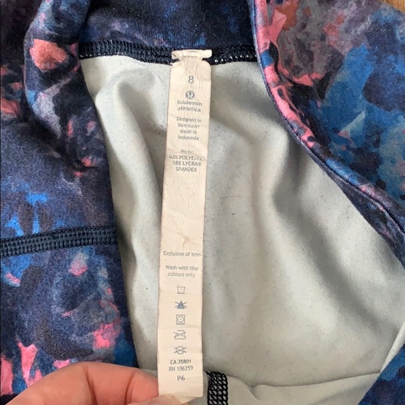 Lululemon Floral Print Wonder Unders - Picture 2 of 5